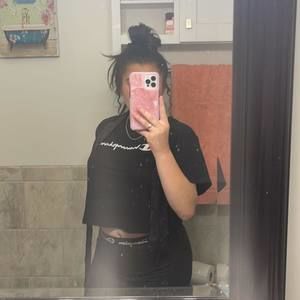 Meet your Posher, Savanna